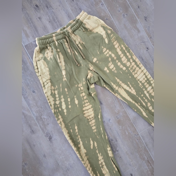 Wild Fable Green Tie-Dye Jogger Pants - Picture 10 of 10